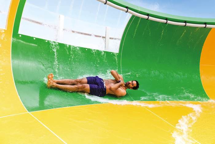 Royal Caribbean International, Symphony of the Seas, Perfect Storm Bowl 2.jpg